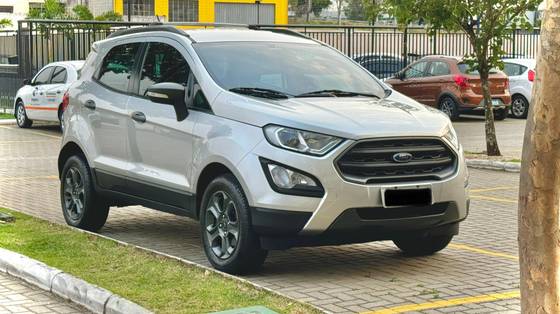FORD ECOSPORT 1.5 TI-VCT FLEX FREESTYLE AUTOMÁTICO